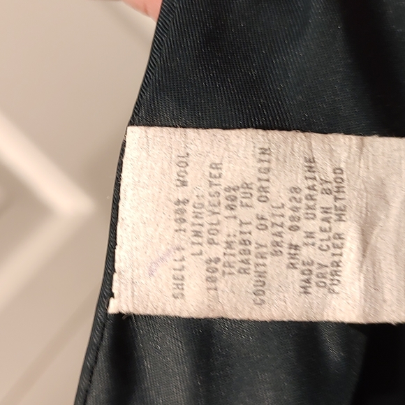 John Weitz Vintage wool coat with Rabbit fur trimmed hood - Picture 6 of 9